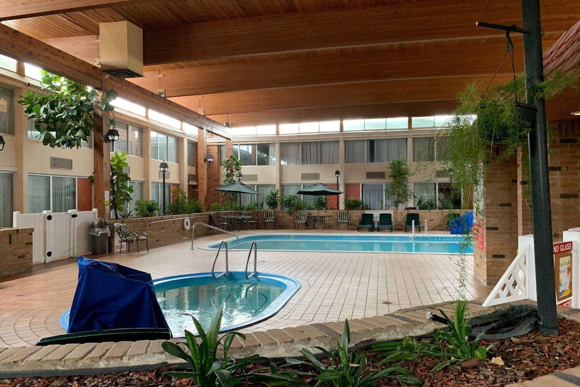 Travelodge By Wyndham Ґейлорд Екстер'єр фото