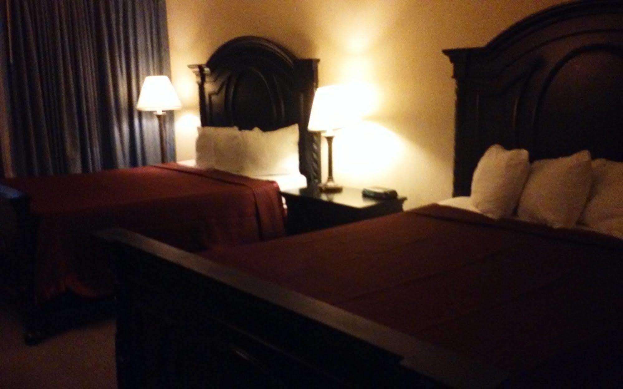 Travelodge By Wyndham Ґейлорд Екстер'єр фото